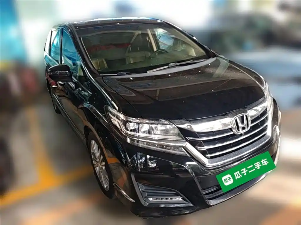 Honda Elysion 2018 — фото 7