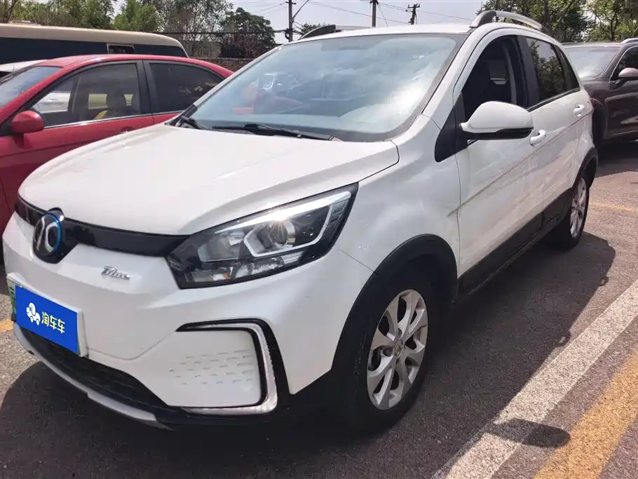 BAIC New Energy EC5 2021