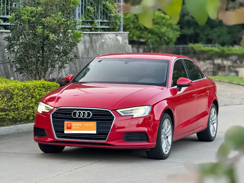 Audi A3 2018 — фото 3