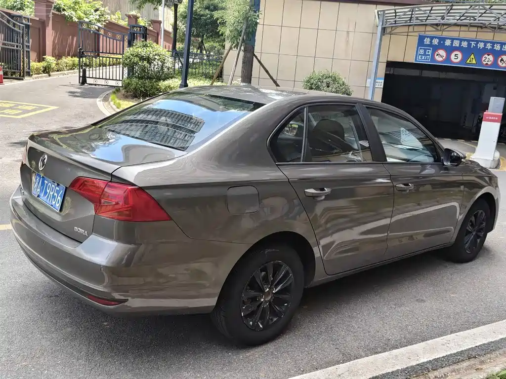 Volkswagen Bora 2016