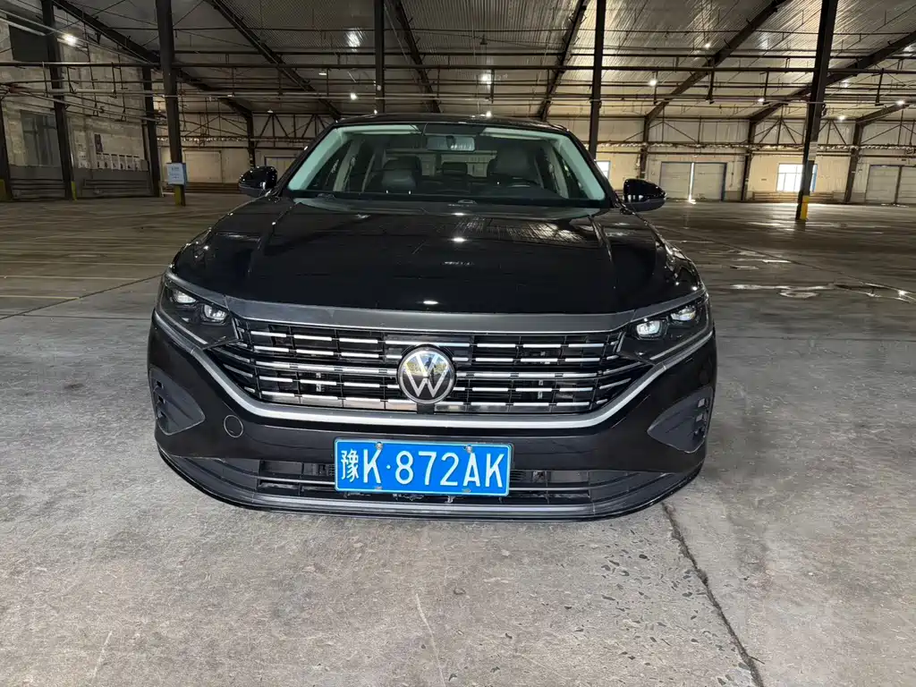 Volkswagen Passat 2023