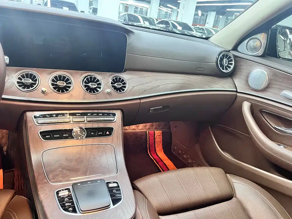 Mercedes-Benz E-Class 2019