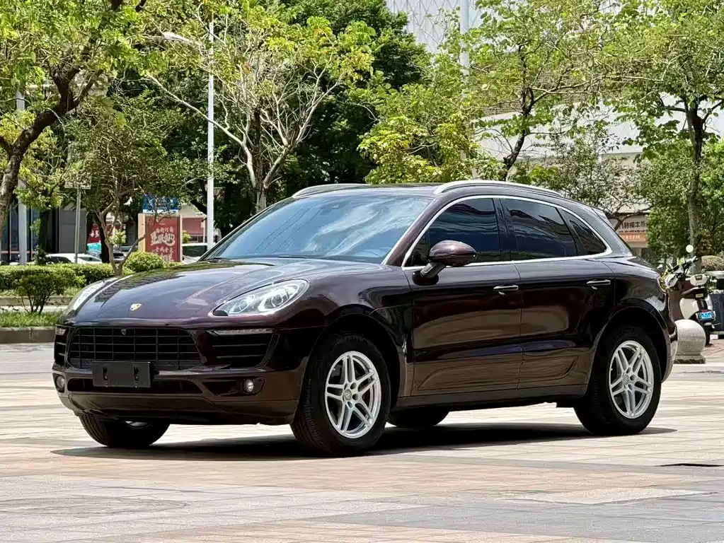 Porsche Macan 2017 — фото 1