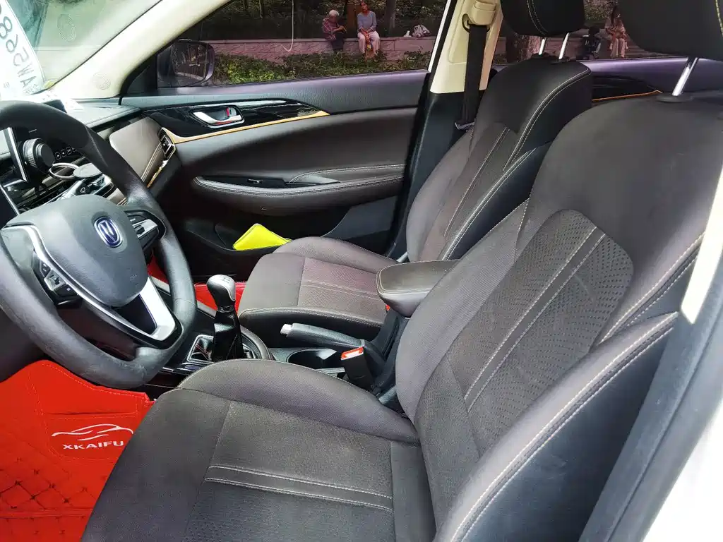Changan Eado DT 2018 — фото 17