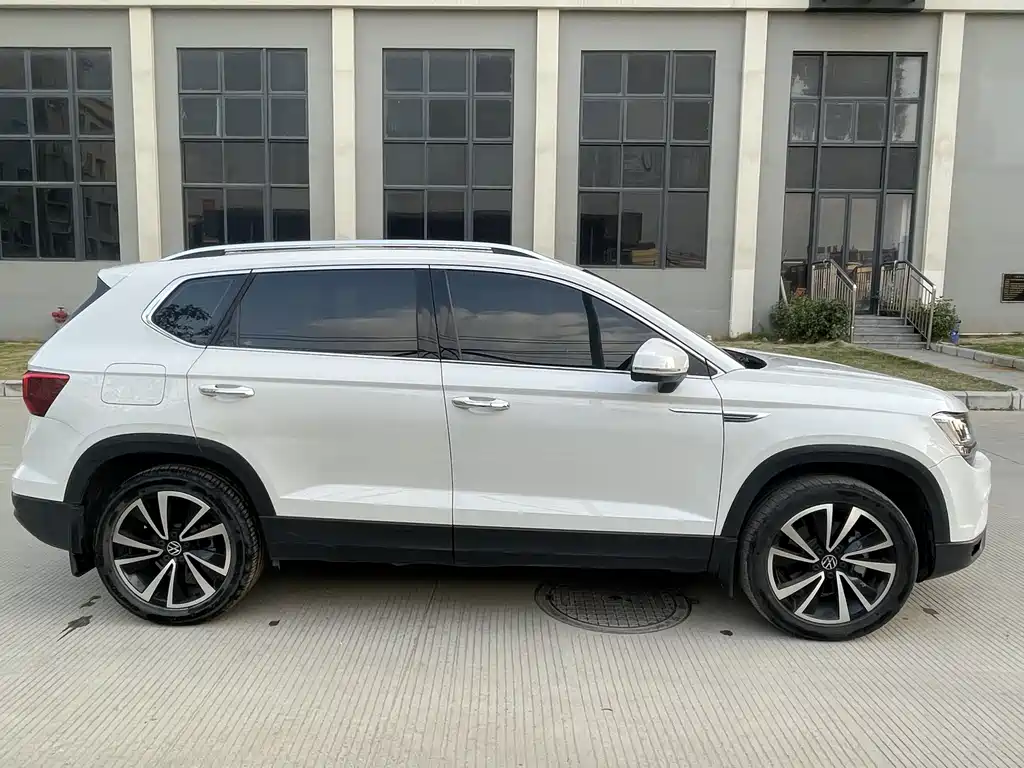 Volkswagen Tharu 2023
