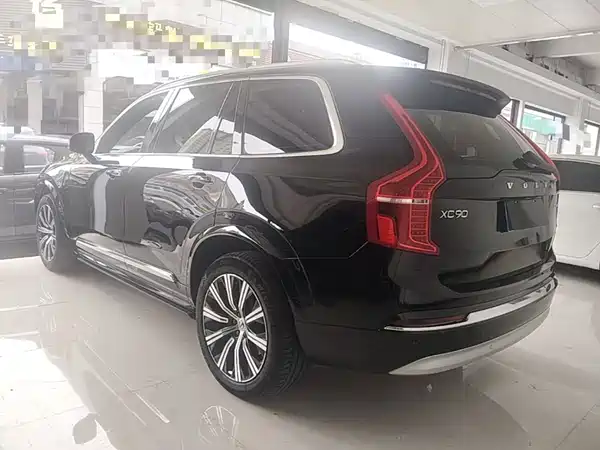 Volvo XC90 2021