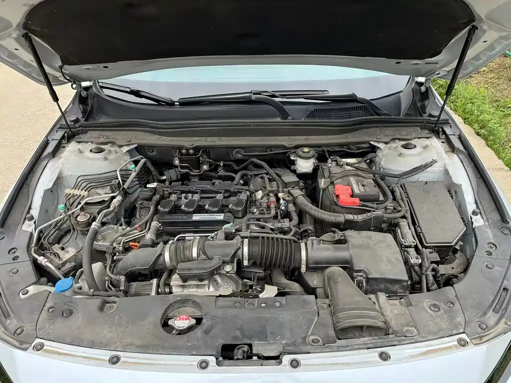Honda Accord 2023 — фото 15