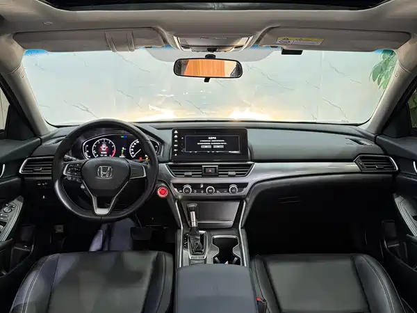Honda Accord 2022