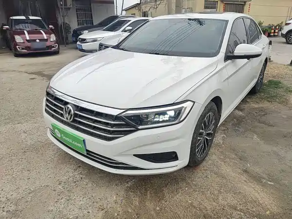 Volkswagen Sagitar 2019