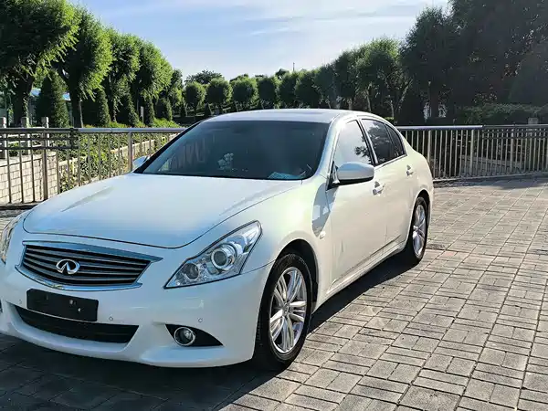 Infiniti G Series 2013