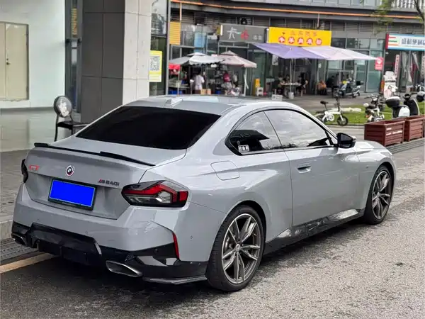 BMW M240i 2024