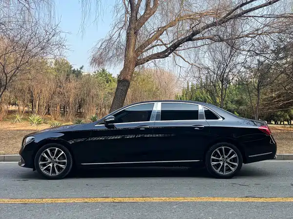 Mercedes-Benz E-Class 2019