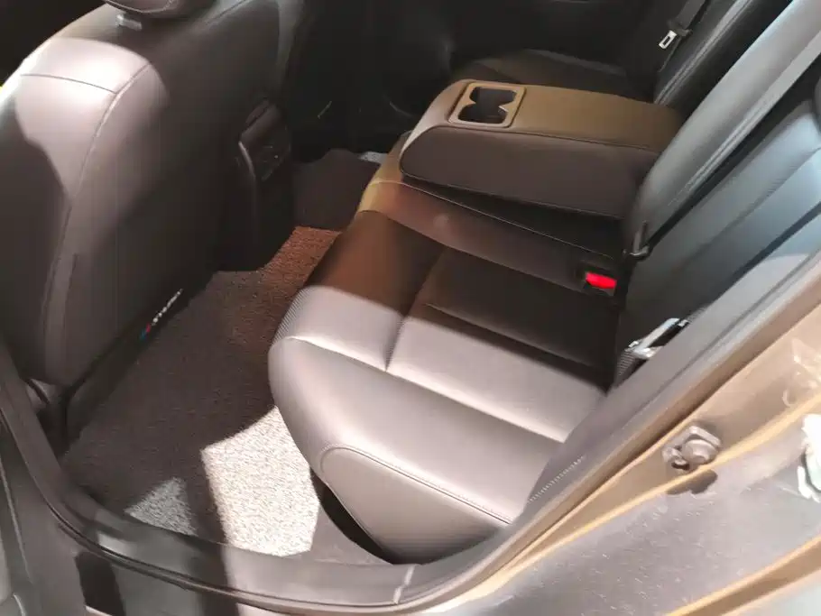 Nissan Sylphy 2024 — фото 11