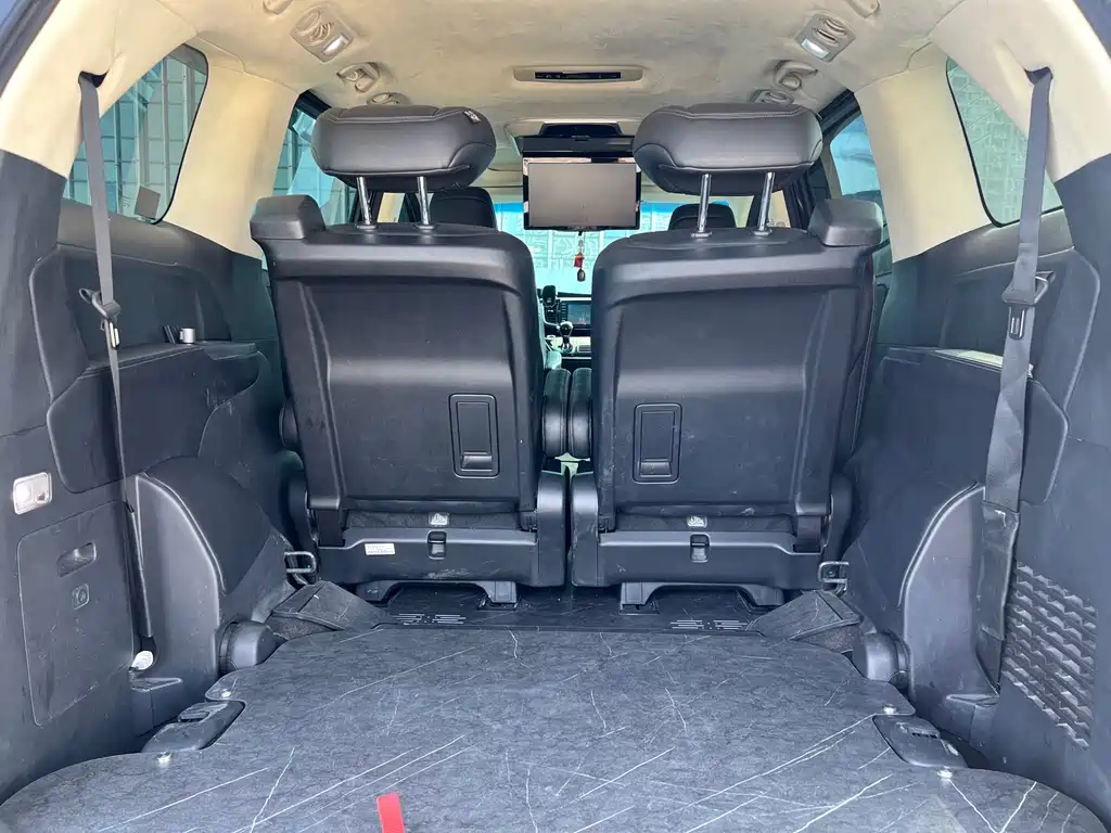 Honda Odyssey 2020 — фото 16