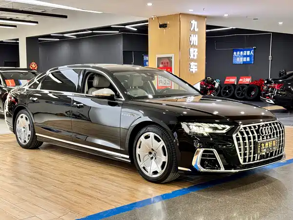 Audi A8 2023