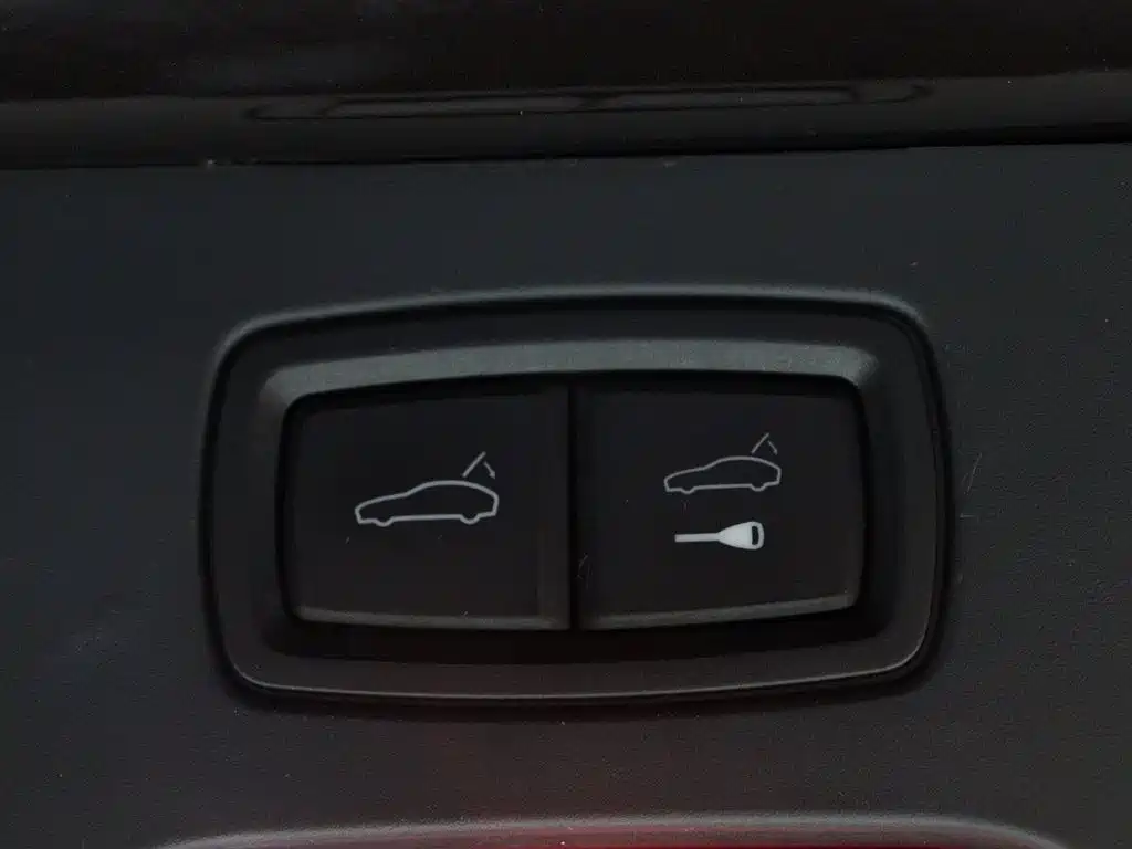 Porsche Cayenne 2016 — фото 14
