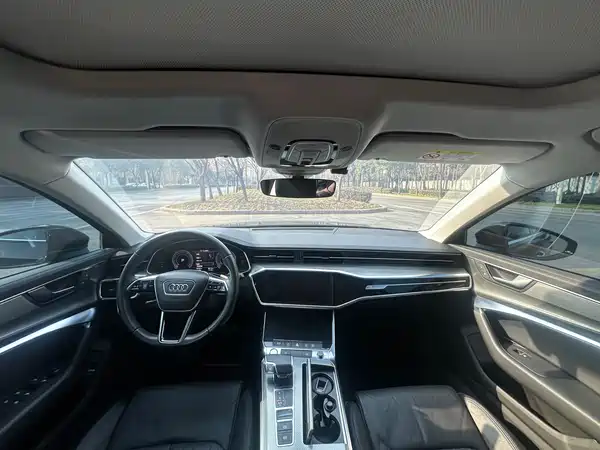 Audi A6L 2020
