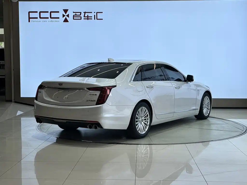 Cadillac CT6 2021 — фото 5