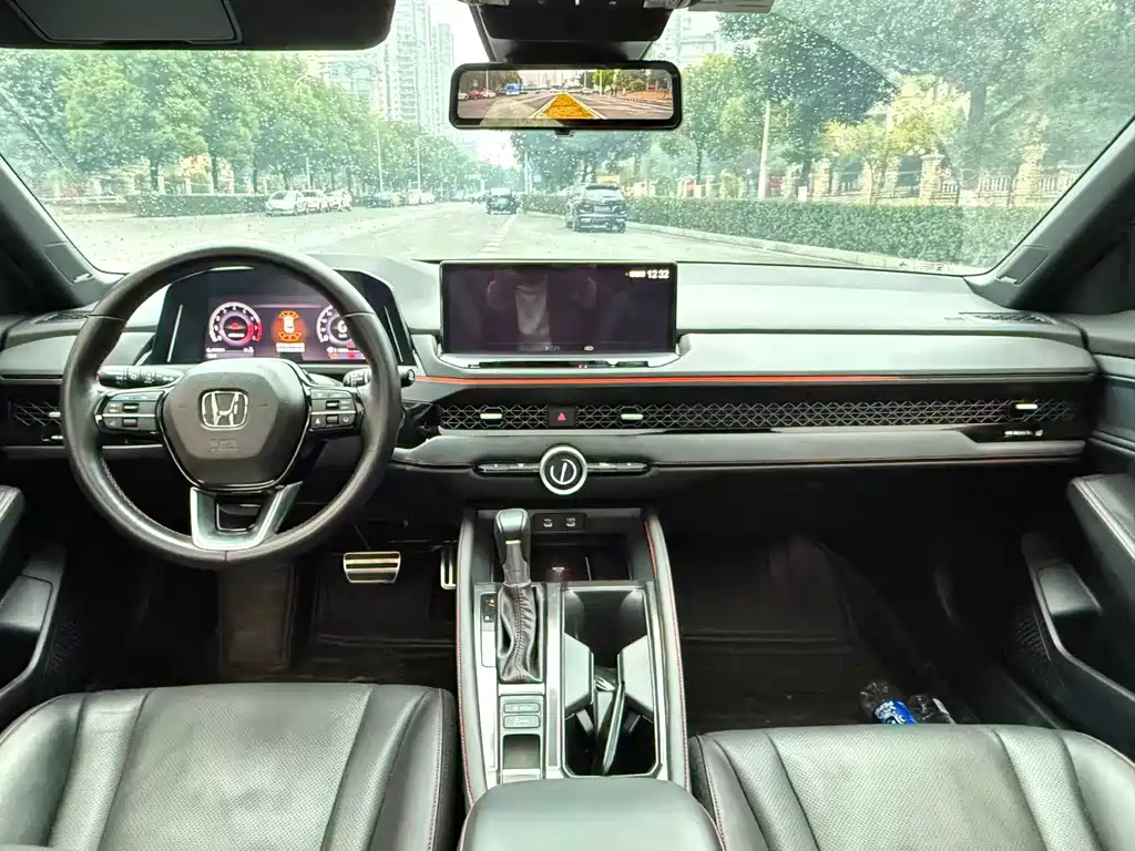 Honda Accord 2024 — фото 12