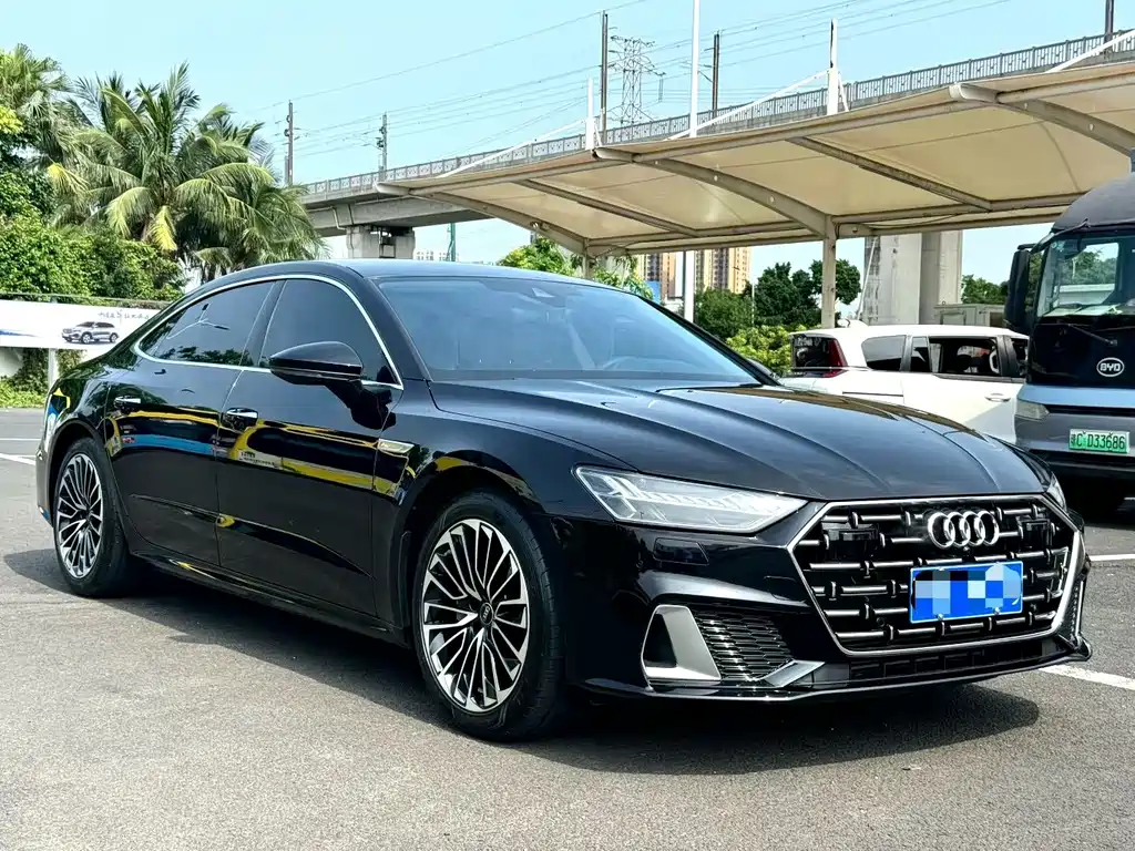 Audi A7L 2025 — фото 3