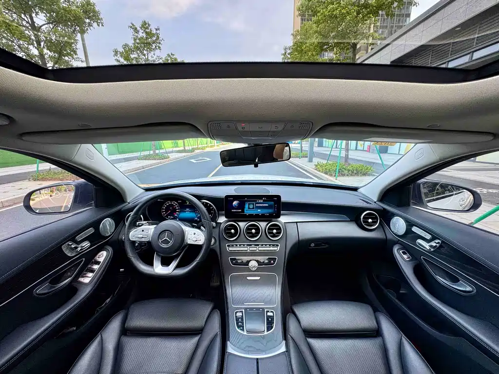 Mercedes-Benz C-Class 2021 — фото 9
