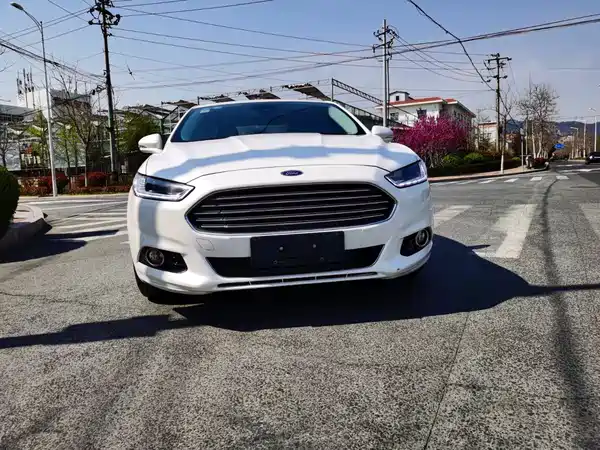 Ford Mondeo 2013