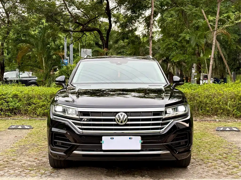 Volkswagen Touareg 2019 — фото 2