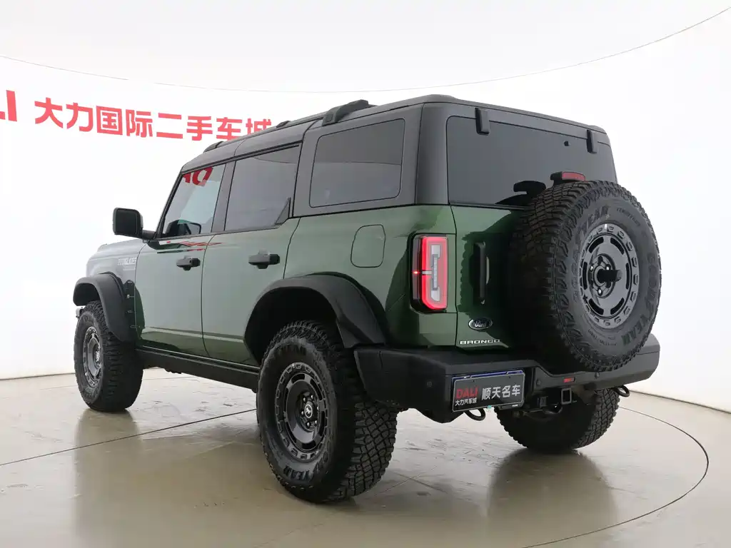 Ford Bronco 2024 — фото 13