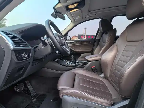 BMW X3 2021