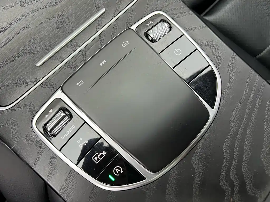 Mercedes-Benz C-Class 2019 — фото 15