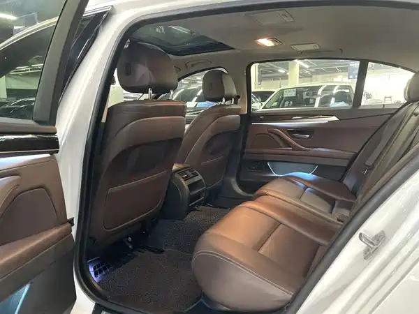BMW 5 Series 2017