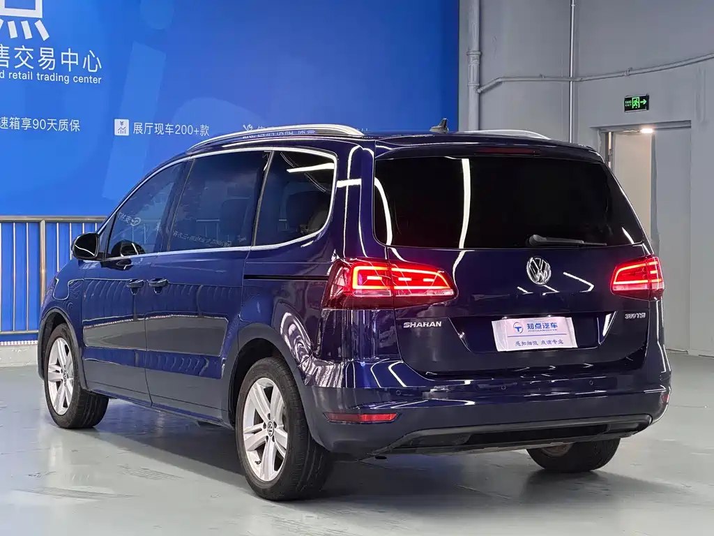 Volkswagen Sharan 2018 — фото 34