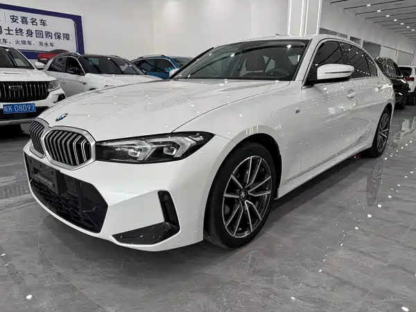 BMW 3 Series 2023
