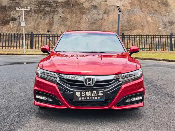 Honda Spirior 2015