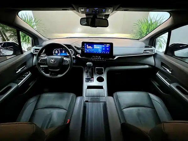 Toyota Sienna 2021
