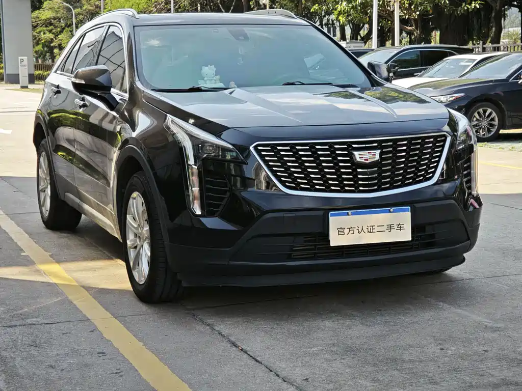 Cadillac XT4 2021 — фото 3