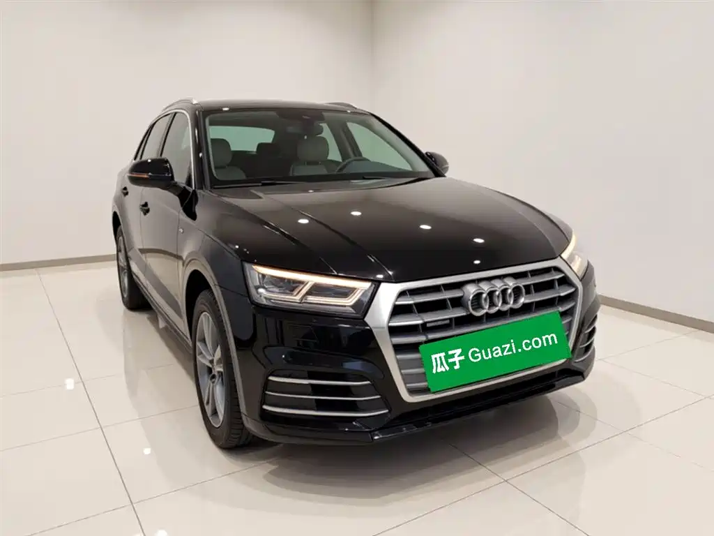 Audi Q5L 2019 — фото 3