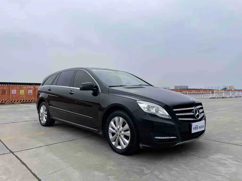 Mercedes-Benz R-Class 2015 — фото 3