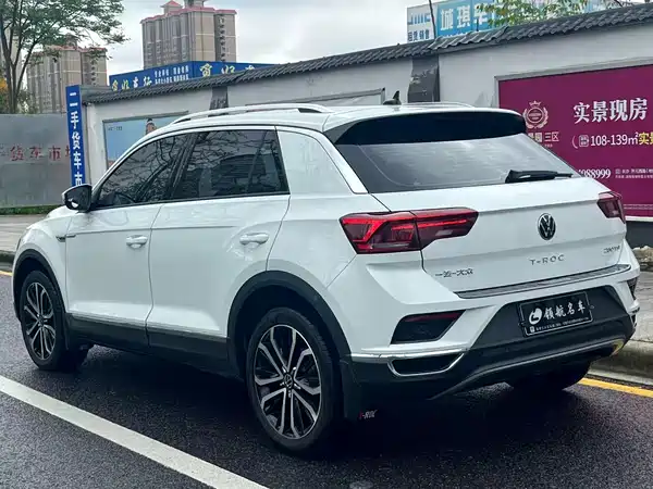 Volkswagen T-Roc 2021