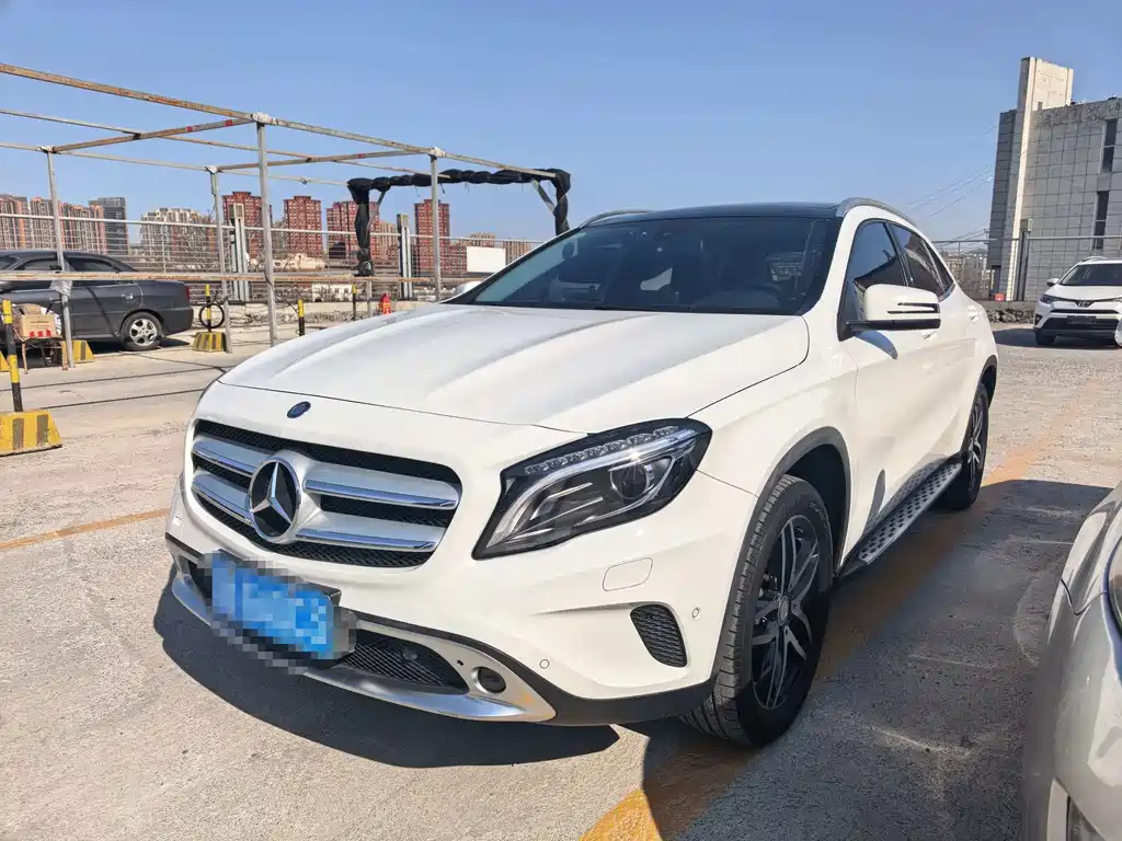 Mercedes-Benz GLA 2017 — фото 1