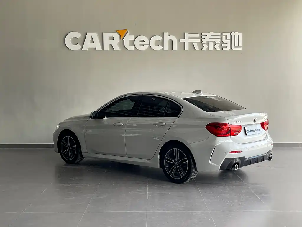 BMW 1 Series 2022