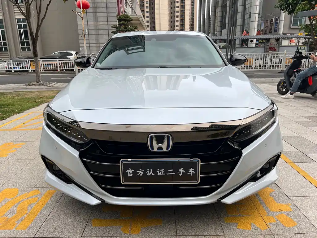 Honda Accord 2023 — фото 1