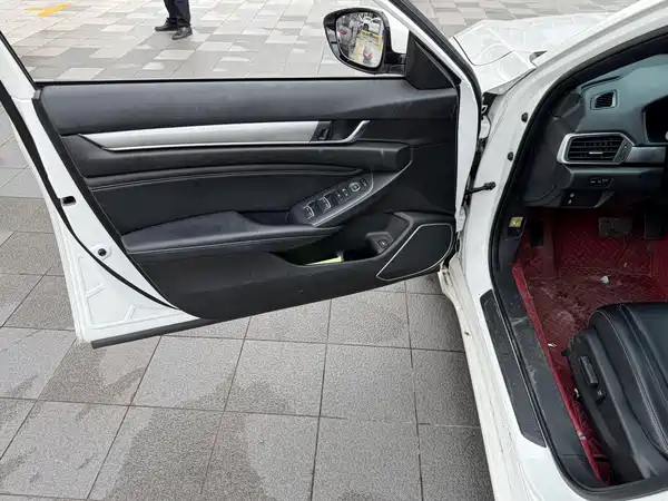 Honda Inspire 2022