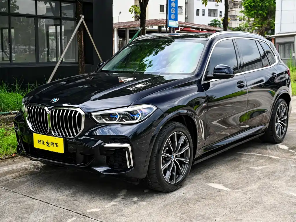 BMW X5 2023 — фото 1