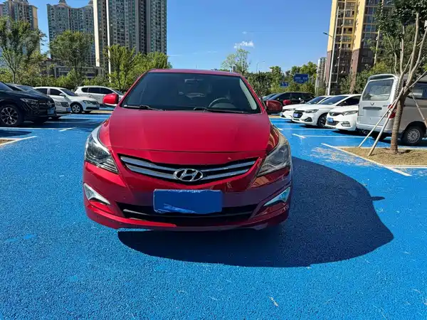 Hyundai Accent 2016