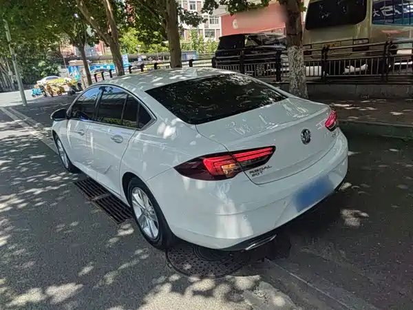 Buick Regal 2019