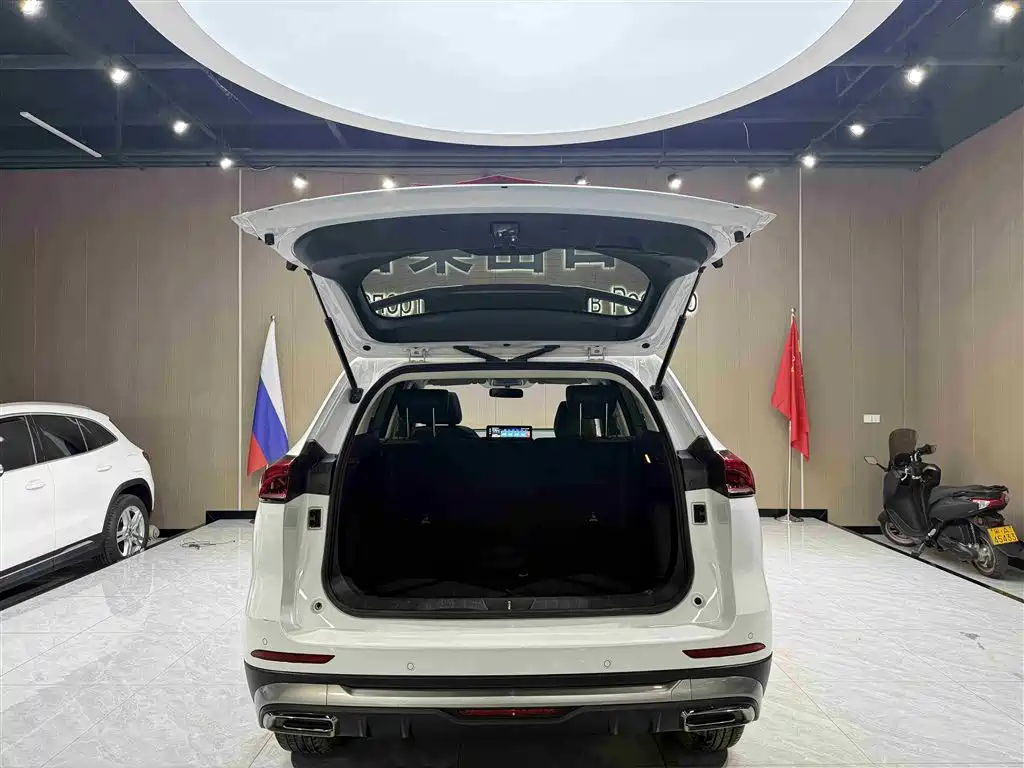 Haval H6 2023 — фото 13