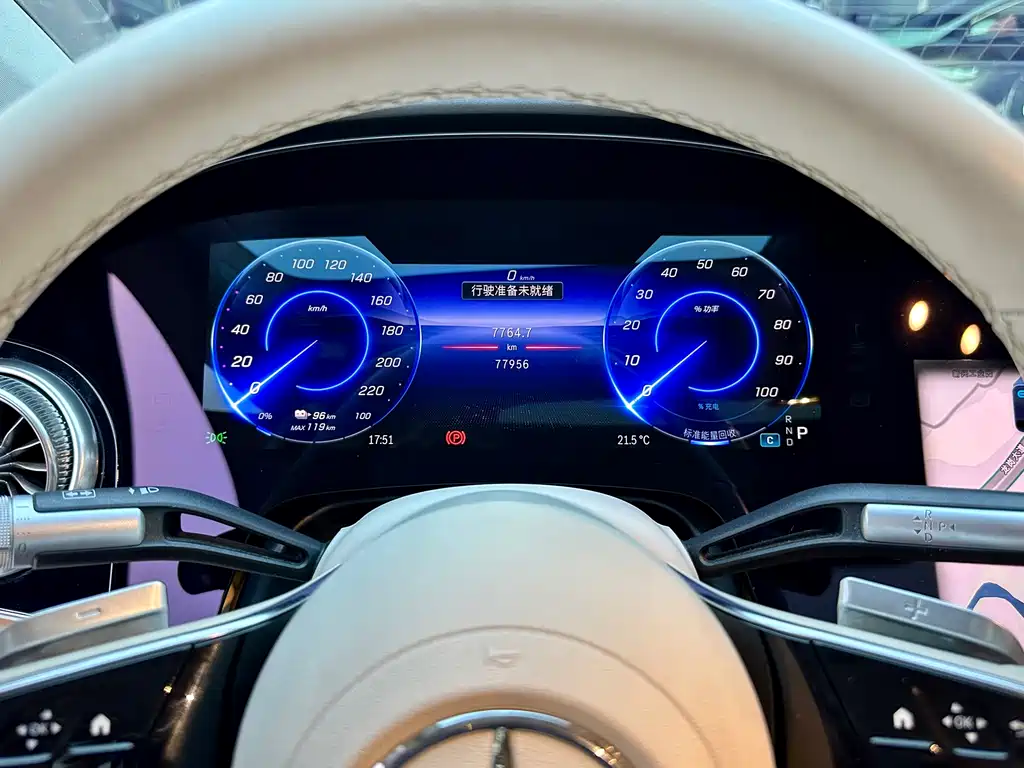 Mercedes-Benz EQS 2022 — фото 17