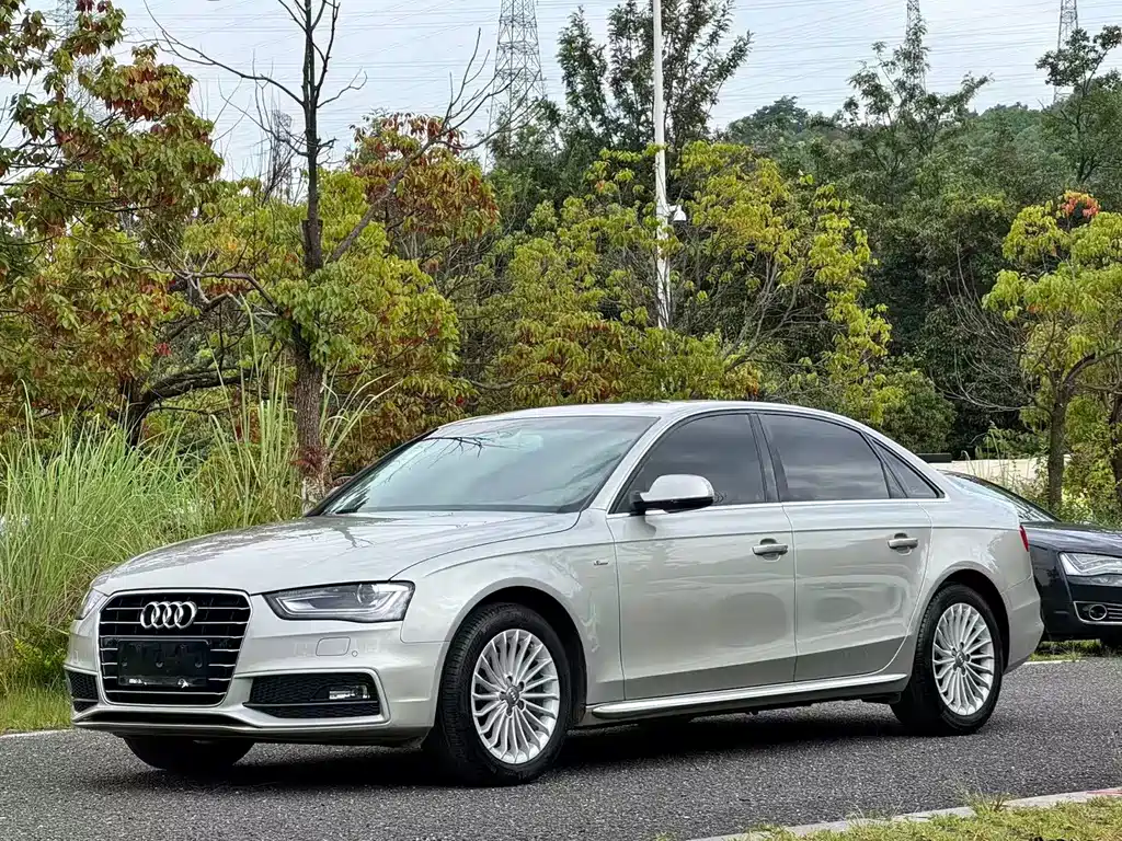 Audi A4L 2016 — фото 1