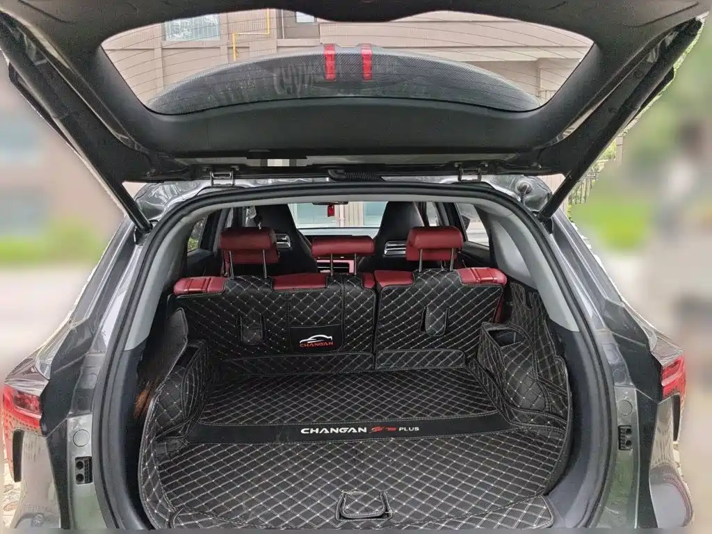 Changan CS75PLUS 2022 — фото 10